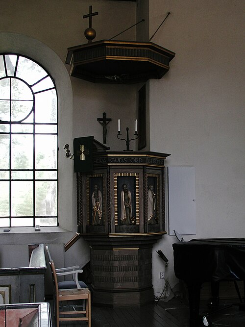 Lerbäcks kyrka, interno