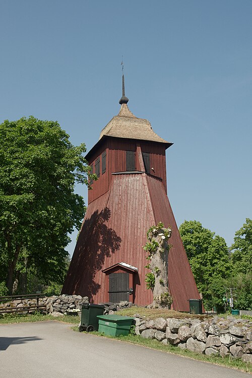 Roslags-Kulla kyrka