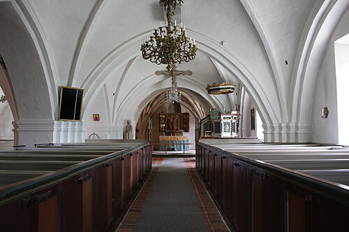 Kiaby kyrka, interno