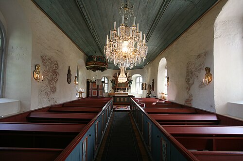 Molla kyrka, intérieur