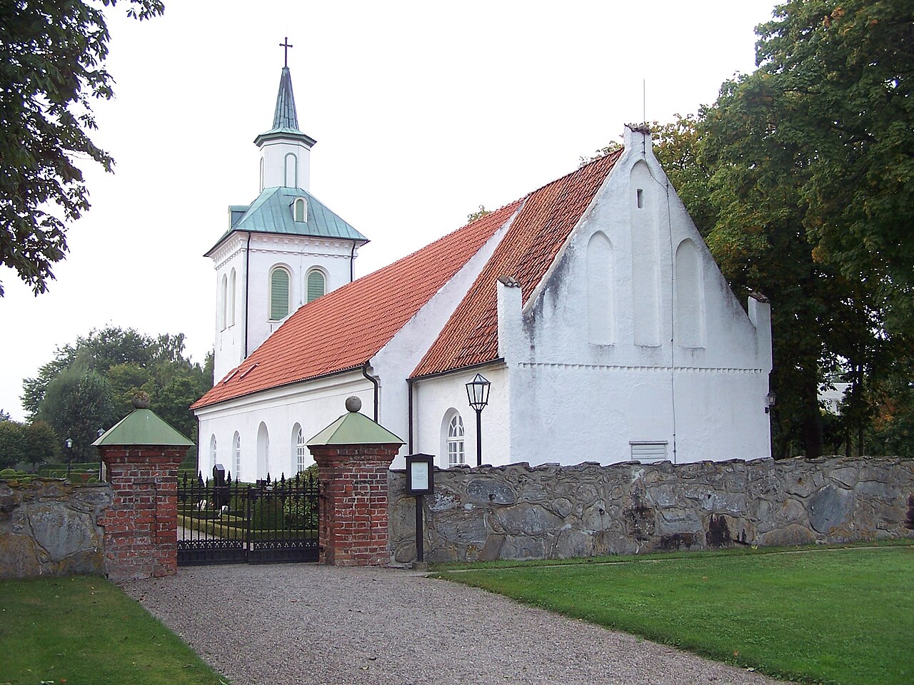 Ysane kyrka
