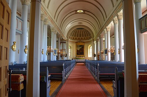 Risinge nya kyrka, interno