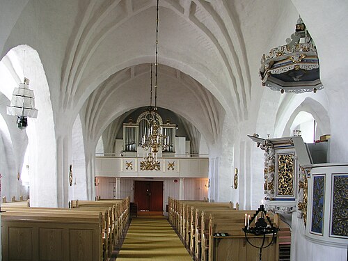 Drothems kyrka, interno