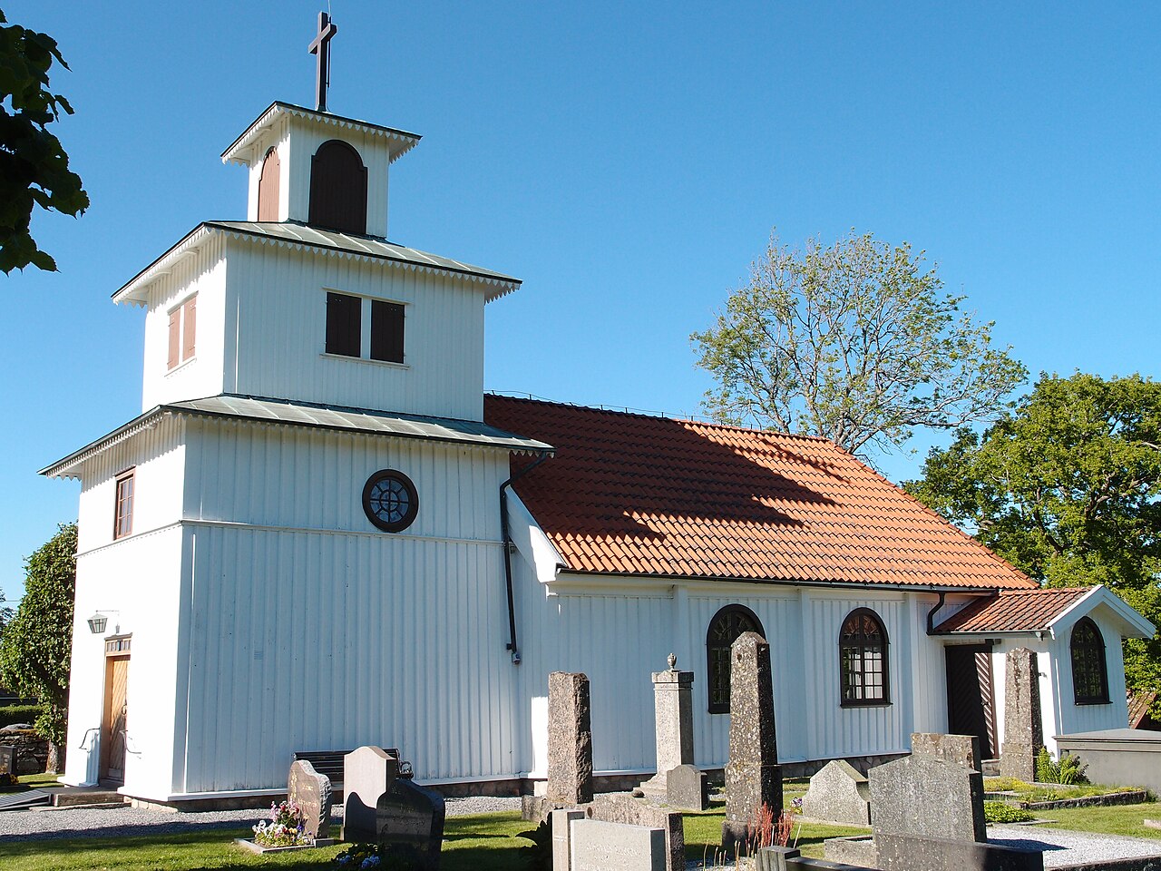 Tostareds kyrka