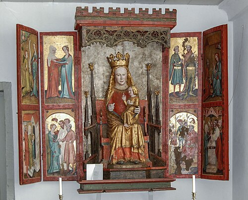 Högby kyrka, interno