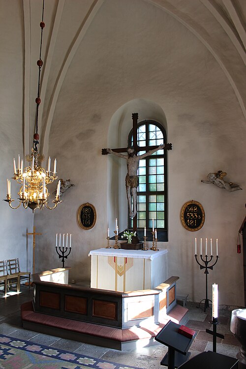Östuna kyrka, interno