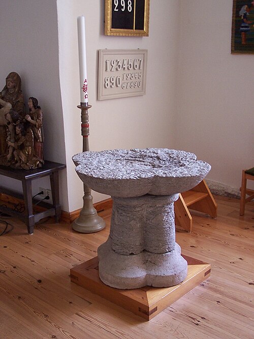 Arby kyrka, interno