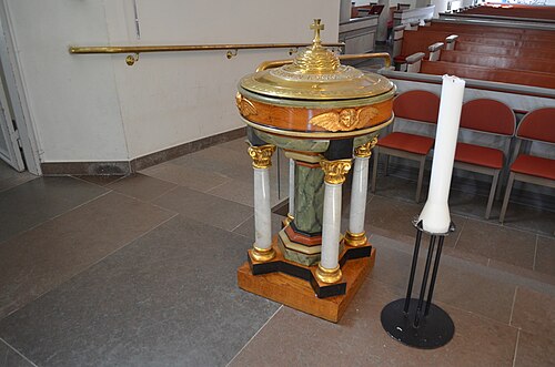 Uddevalla kyrka, interno