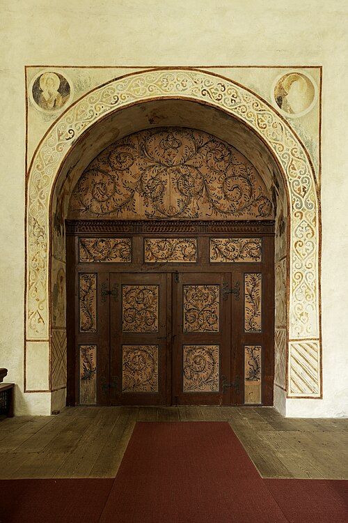 Källunge kyrka, interno