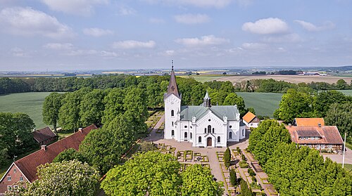 Kvidinge kyrka