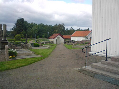 Romelanda kyrka