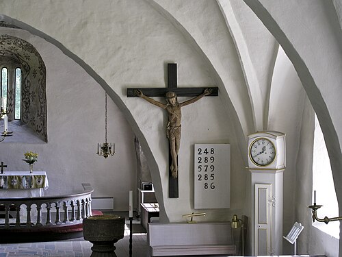 Ölmstads kyrka, interno