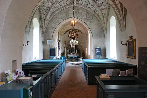 Orkesta kyrka, intérieur