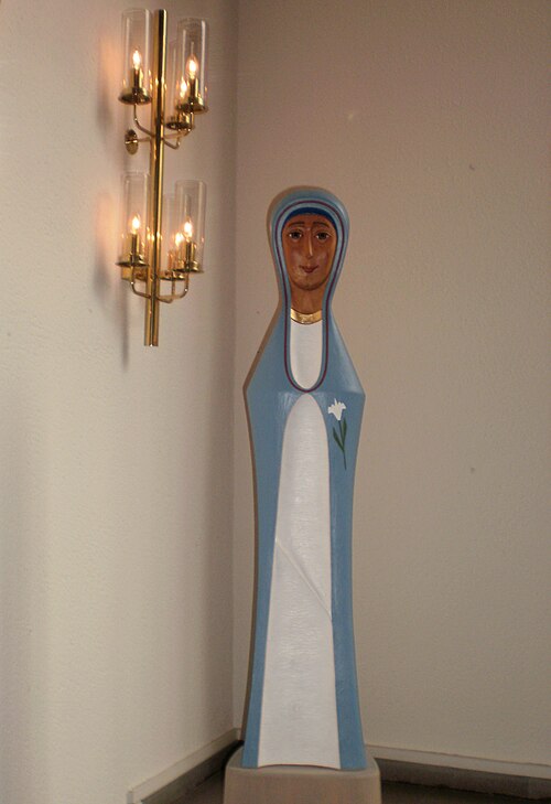 Heliga Korsets kyrka, interno