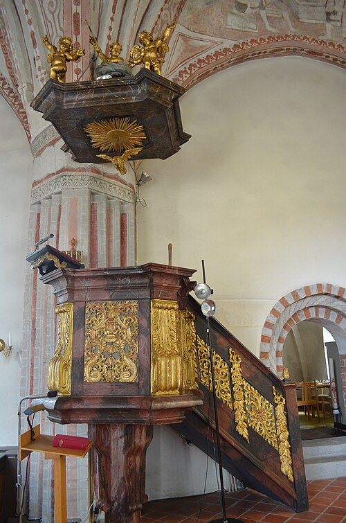 Tystberga kyrka, interno
