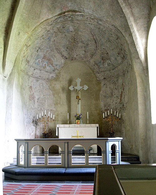 Asby kyrka, interno