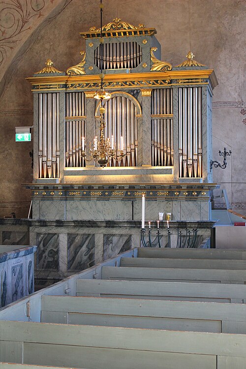 Håbo-Tibble kyrka, interno