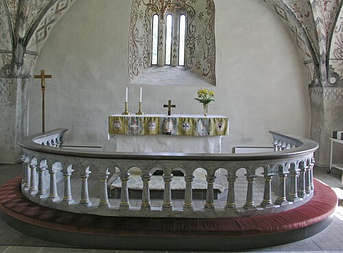Ölmstads kyrka, interno