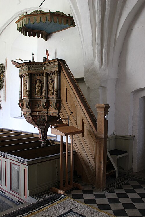 Teda kyrka, interno