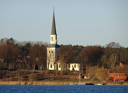 Ekerö kyrka