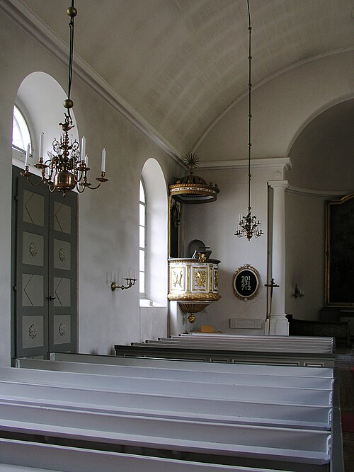Västra Tollstads kyrka, intérieur
