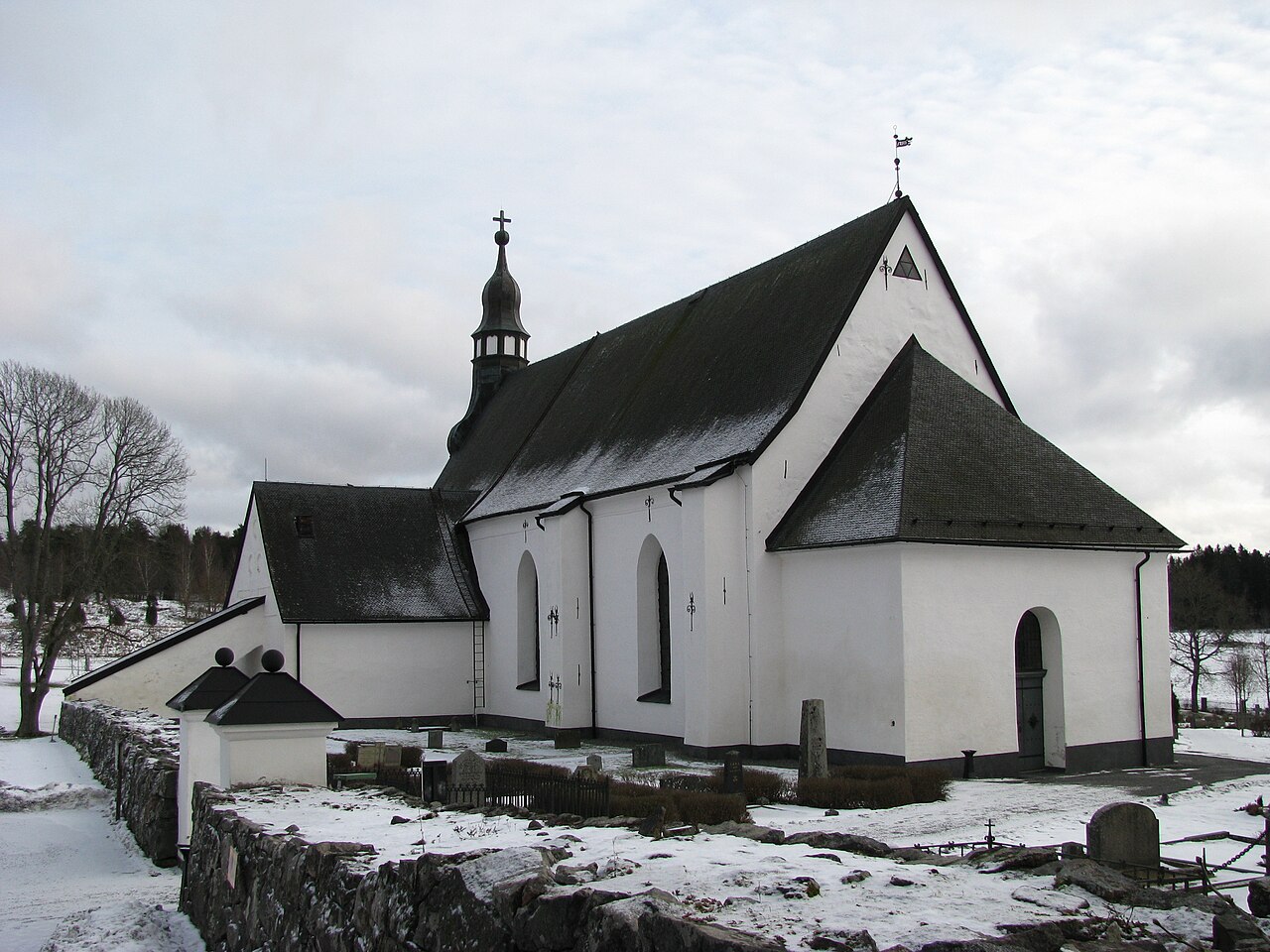 Österåkers kyrka