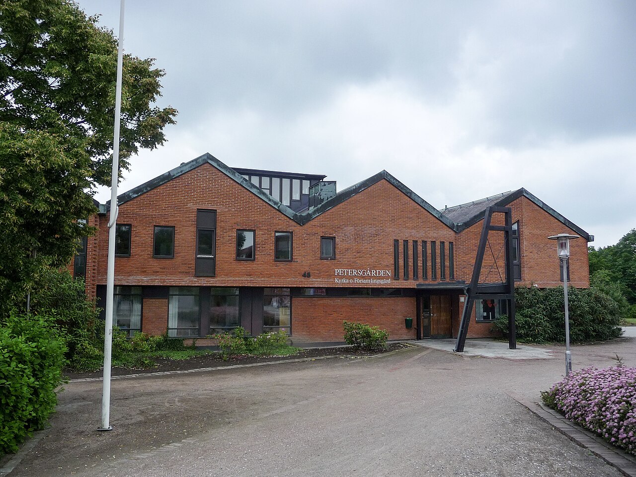 Petersgårdens kyrka