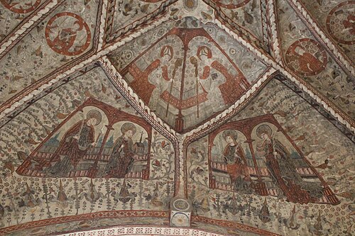 Tortuna kyrka, interno