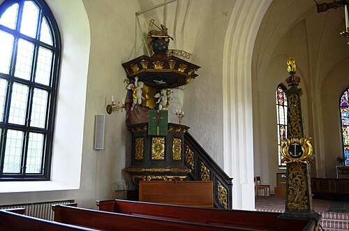 Enåkers kyrka, intérieur