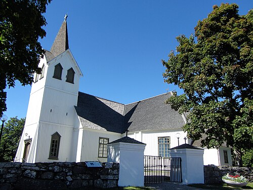 Laxarby kyrka