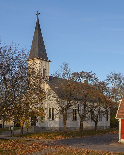 Strömsbro kyrka