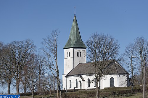 Fivelstads kyrka