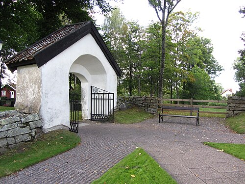 Ledsjö kyrka