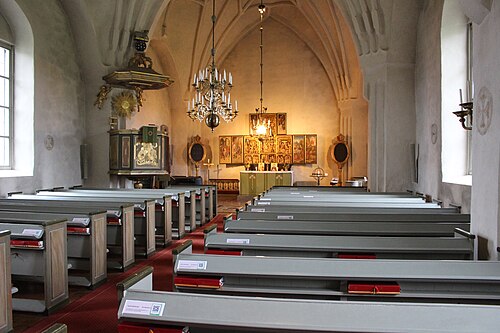 Frustuna kyrka, interno