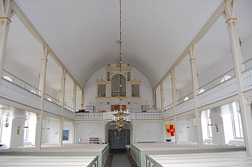 Högby kyrka, interno