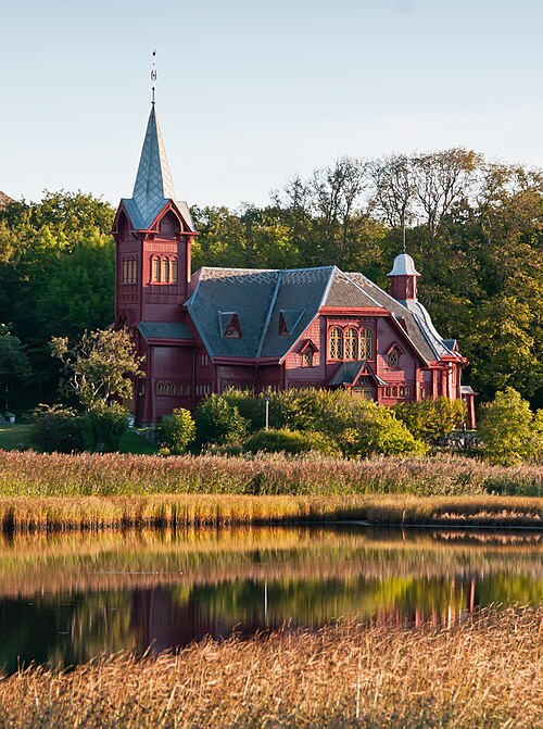 Hälleviksstrands kyrka