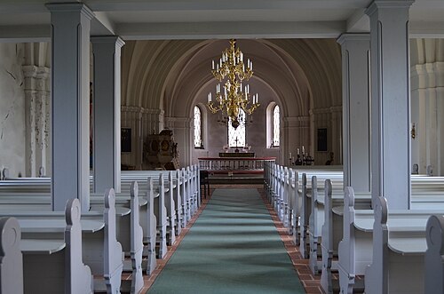Vallösa kyrka, intérieur
