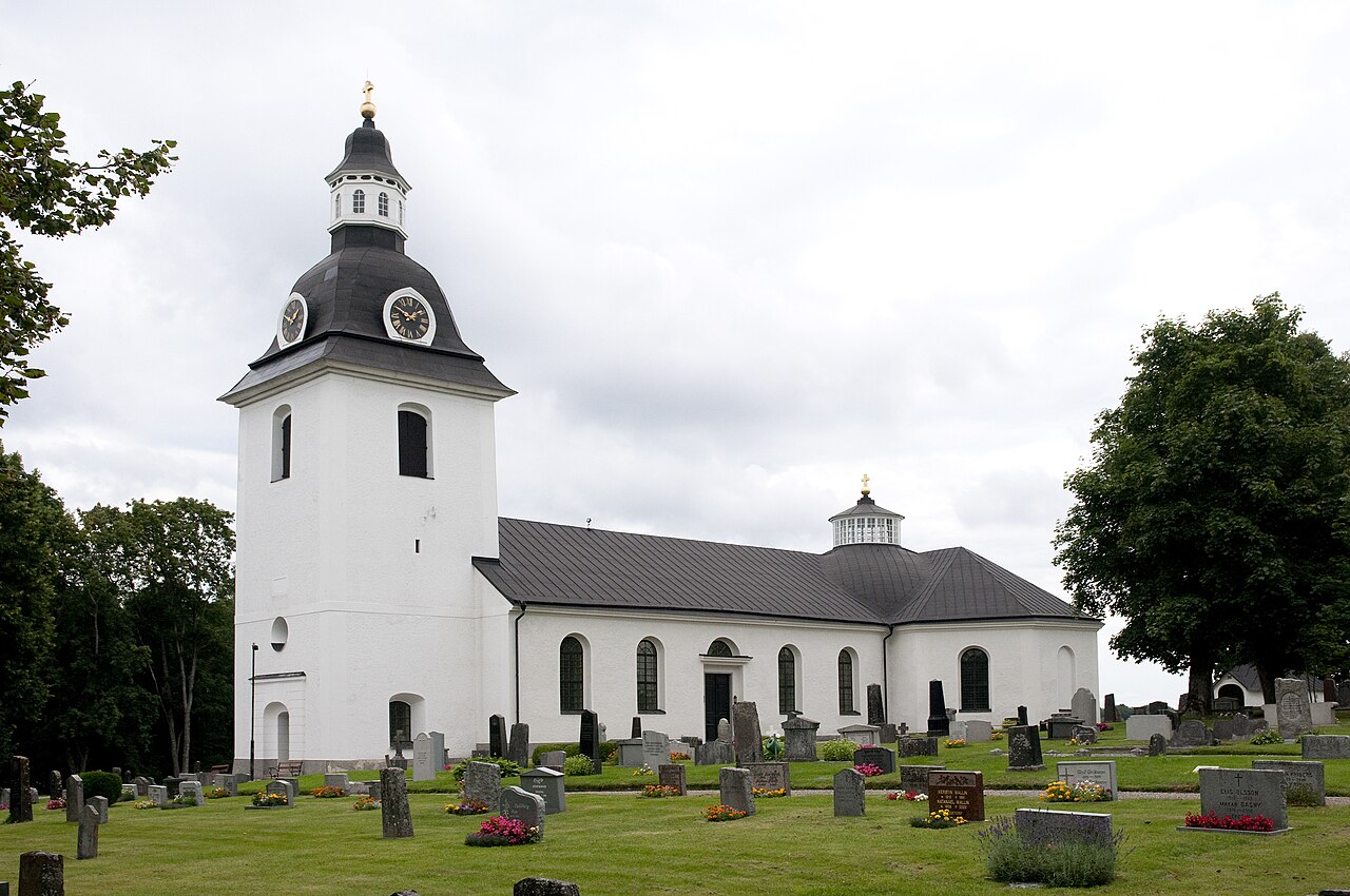 Skedevi kyrka