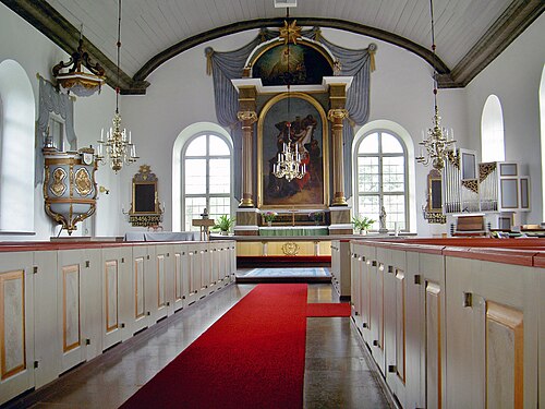 Bredsättra kyrka, interno