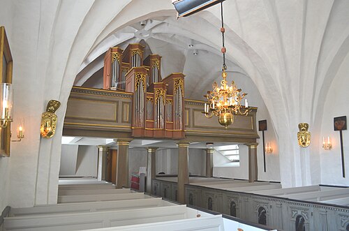 Kullerstads kyrka, interno