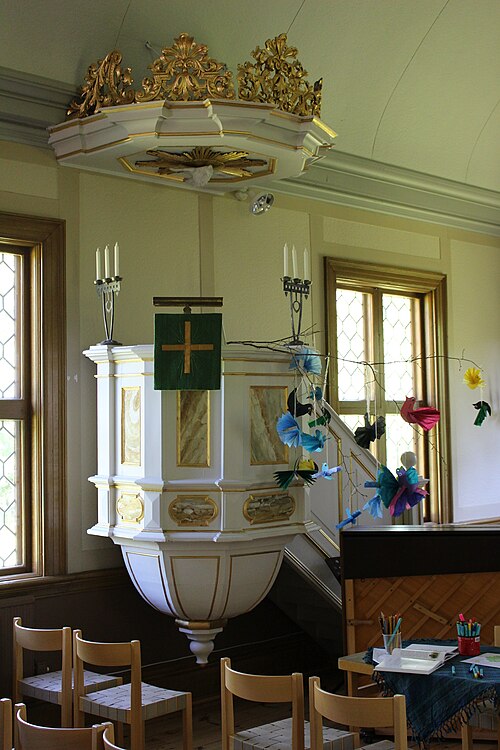Karlholms kyrka, interno