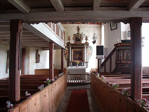 Svenneby gamla kyrka, intérieur