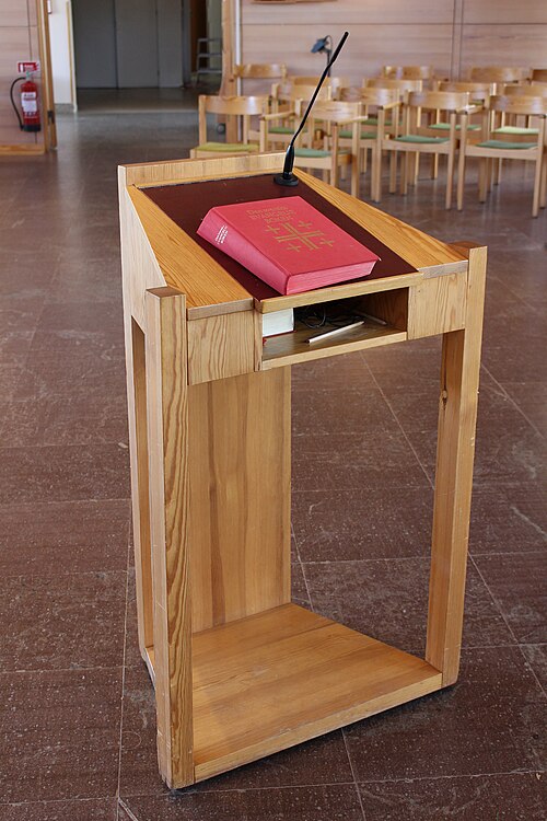Näsbyparks kyrka, interno